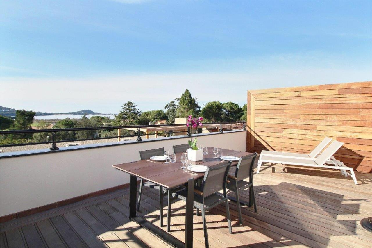 Residence Acqua Linda Porticcio ポルティシオ エクステリア 写真