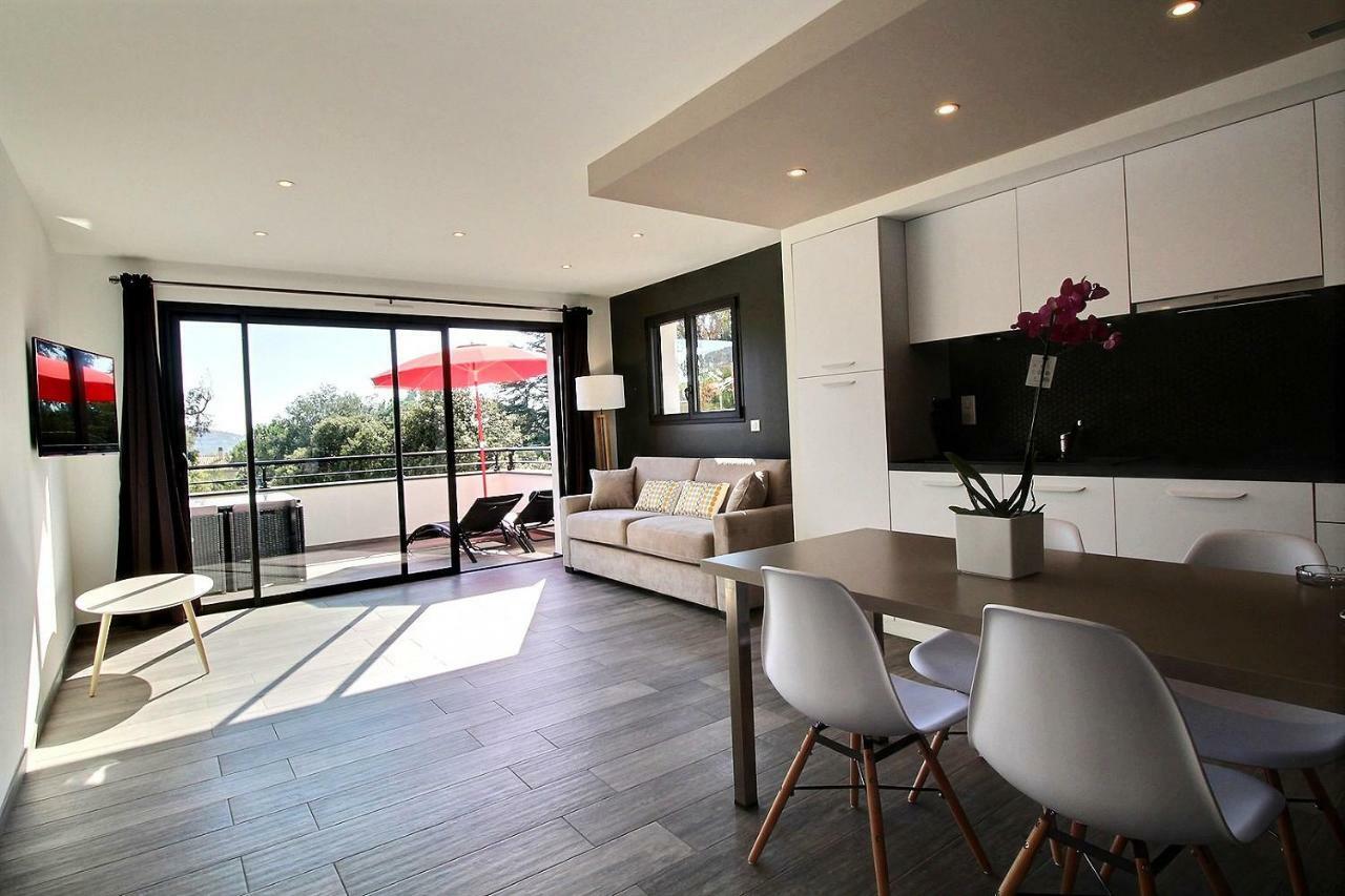 Residence Acqua Linda Porticcio ポルティシオ エクステリア 写真